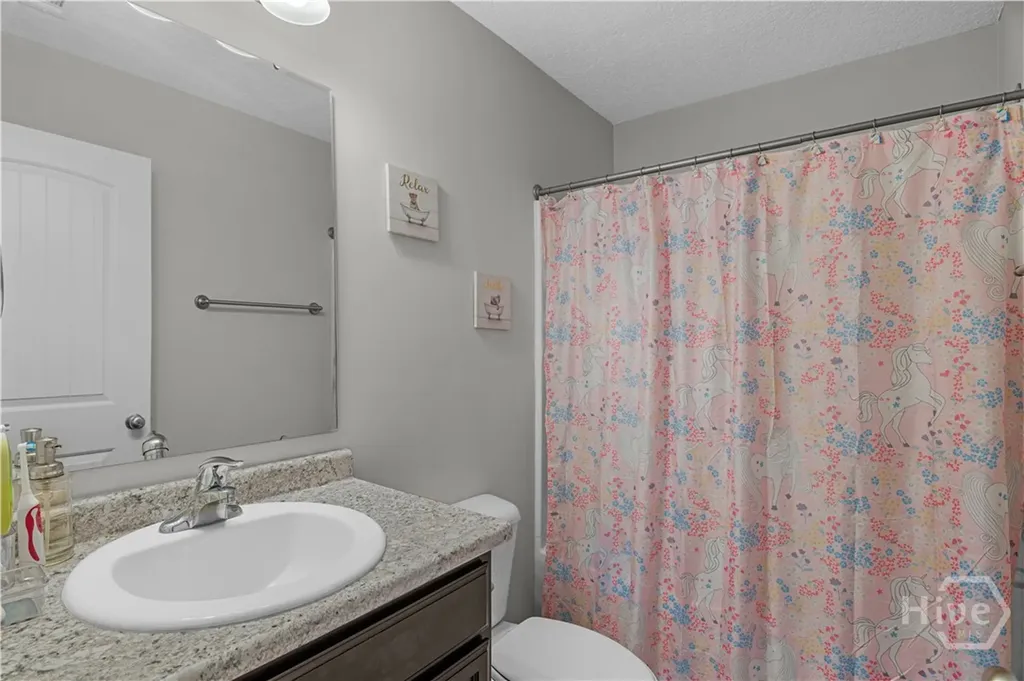 286 Joann Lewis Lane Hinesville GA 31313