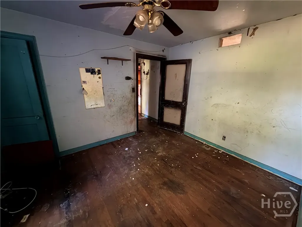 2156 New York Avenue Savannah GA 31404