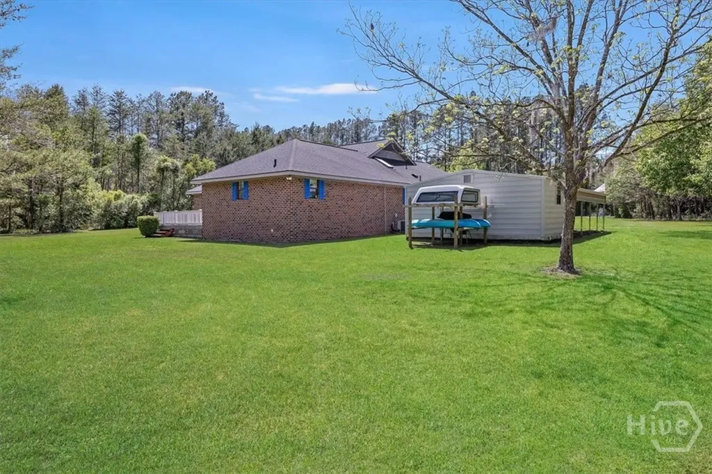 143 Twin Oak Circle Guyton GA 31312
