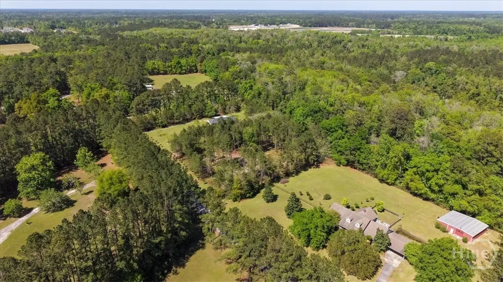 143 Twin Oak Circle Guyton GA 31312