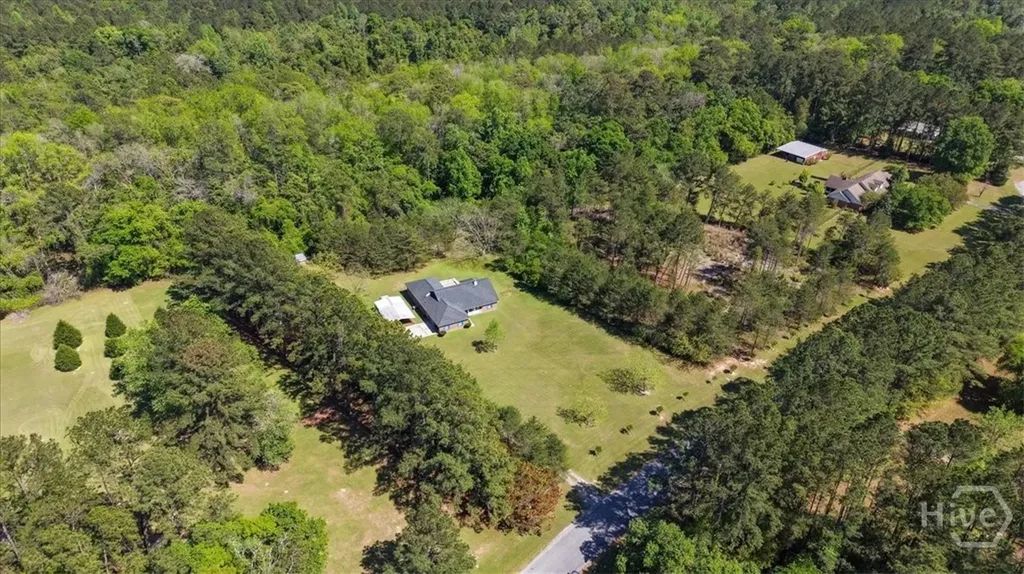 143 Twin Oak Circle Guyton GA 31312