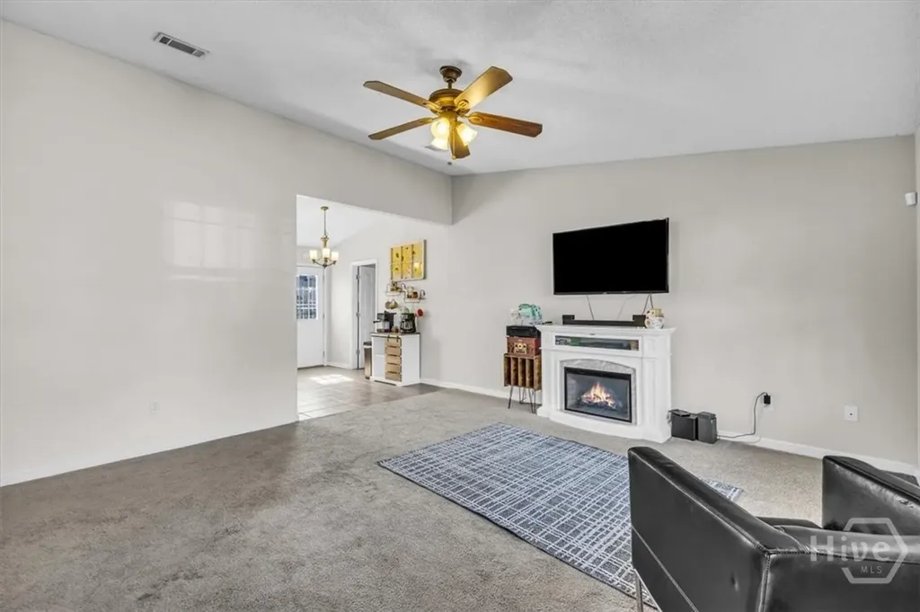 1244 Chinook Way Hinesville GA 31313