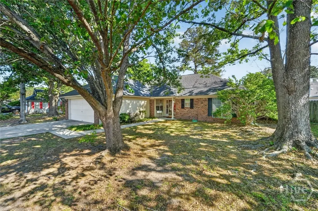 126 Teal Lake Drive Richmond Hill GA 31324