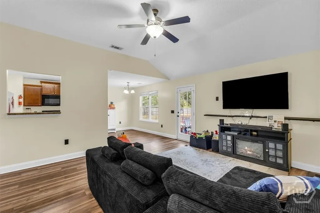 170 Cutters Gap SE Ludowici GA 31316