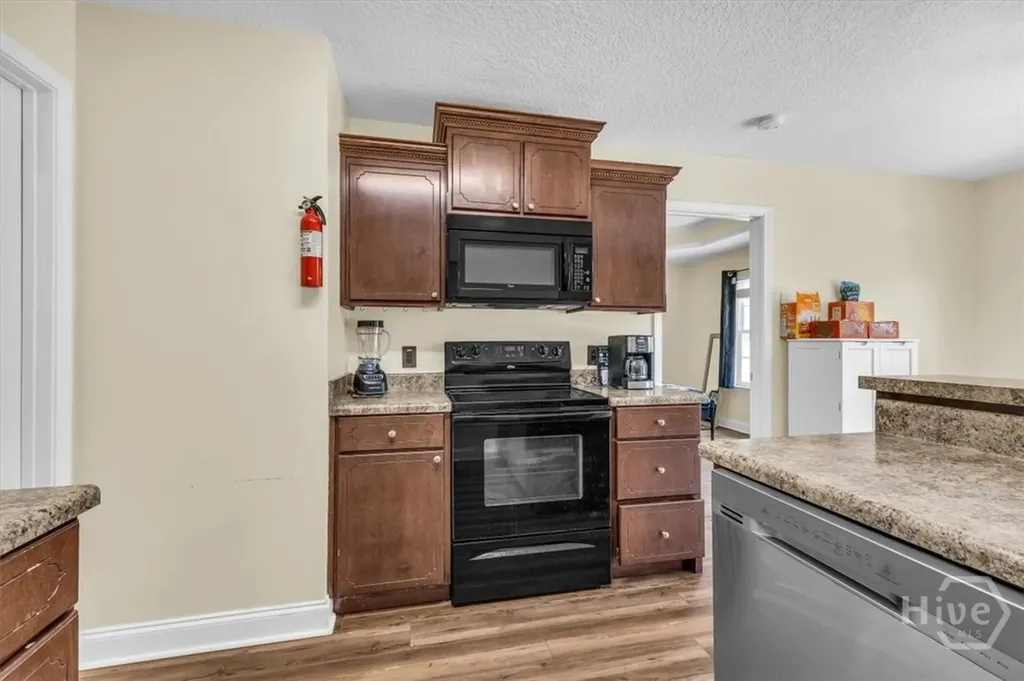 170 Cutters Gap SE Ludowici GA 31316