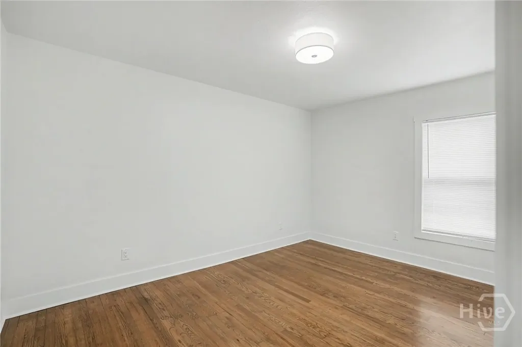 3211 Bull Street Savannah GA 31405