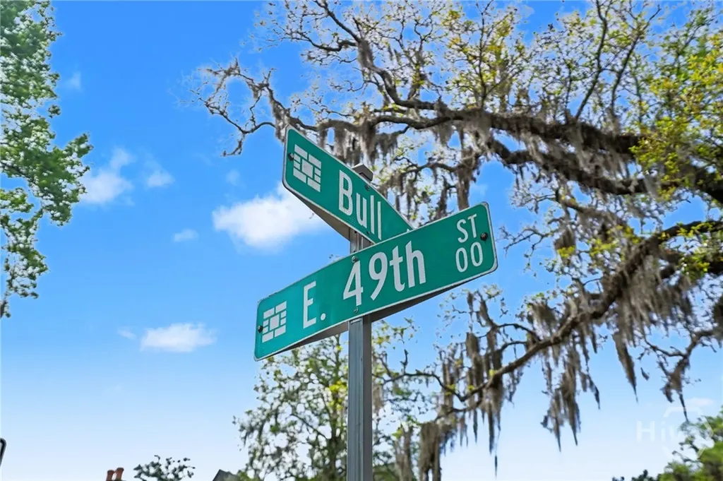 3211 Bull Street Savannah GA 31405