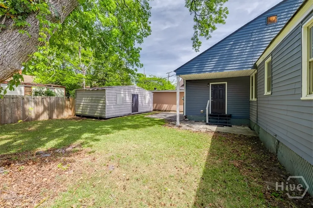 1924 Utah Street Savannah GA 31404