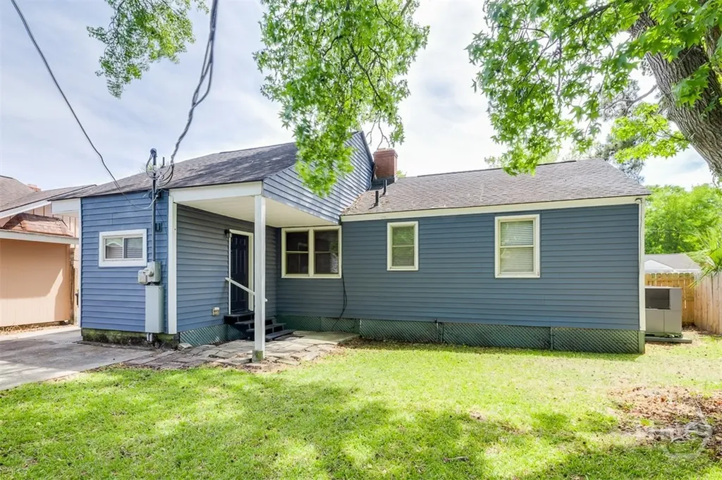 1924 Utah Street Savannah GA 31404