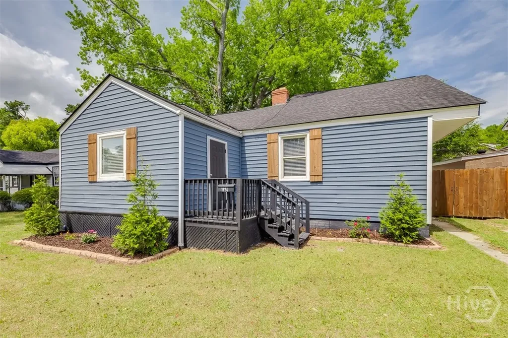 1924 Utah Street Savannah GA 31404