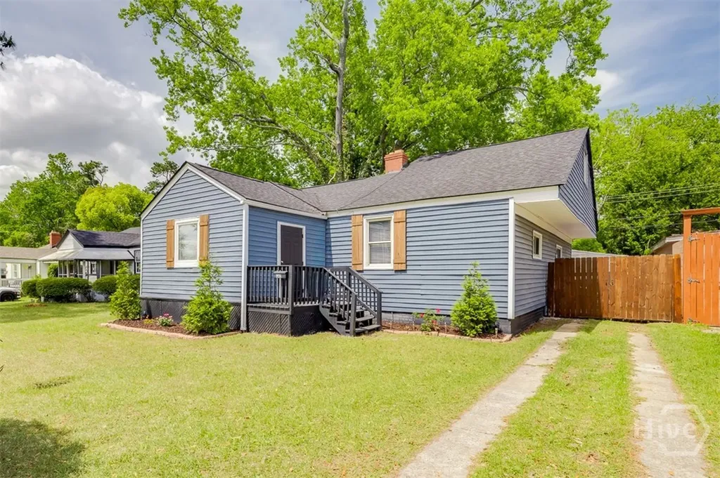 1924 Utah Street Savannah GA 31404