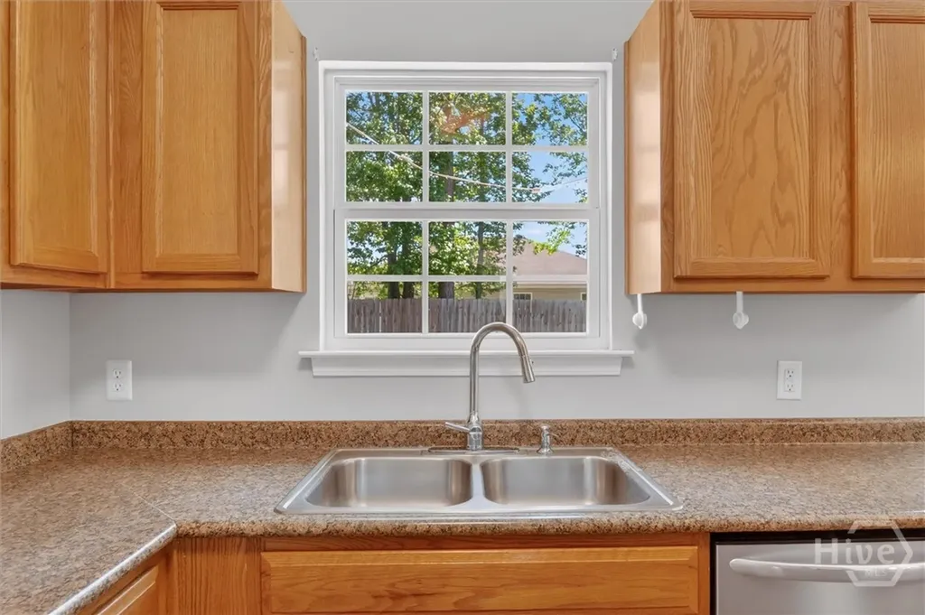102 Sand Pine Court Springfield GA 31329