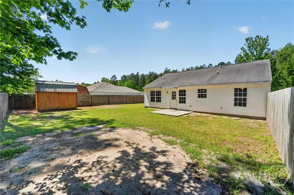 102 Sand Pine Court Springfield GA 31329