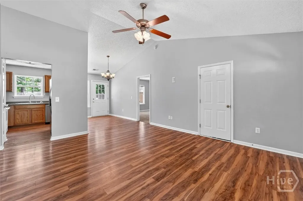 102 Sand Pine Court Springfield GA 31329