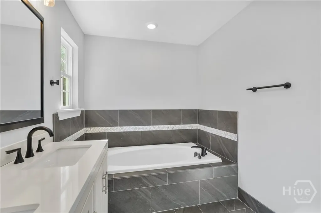 65 Plantation Road Midway GA 31320