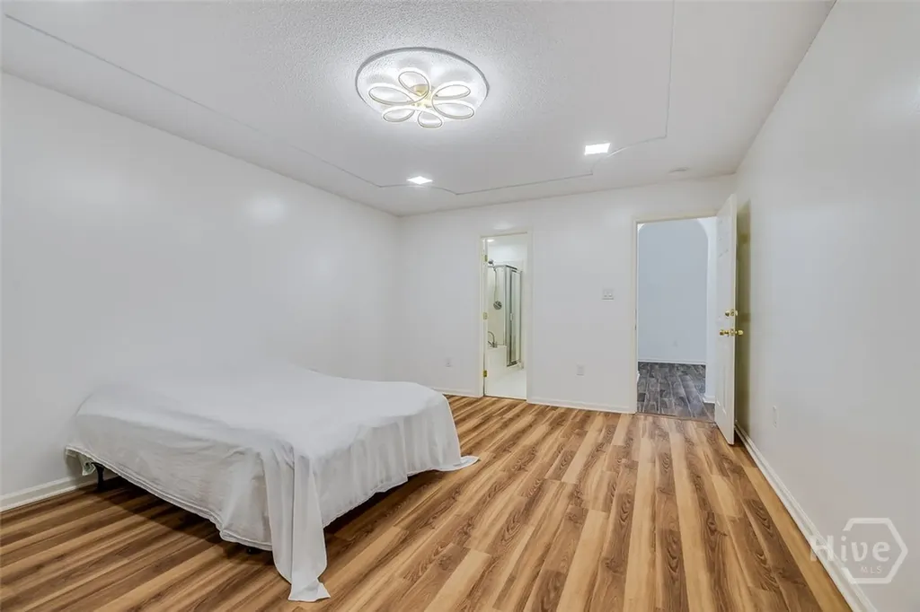 108 Village Lake Drive Pooler GA 31322