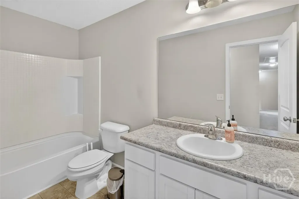 217 W W Winn Avenue Hinesville GA 31313