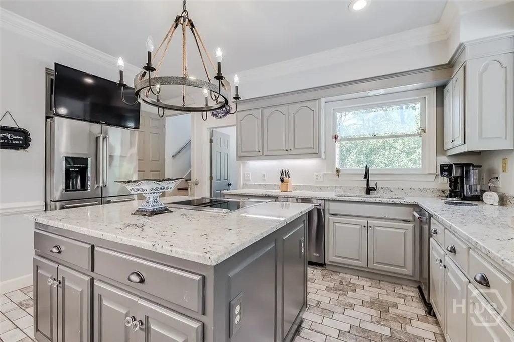 2 Thibault Lane Savannah GA 31411