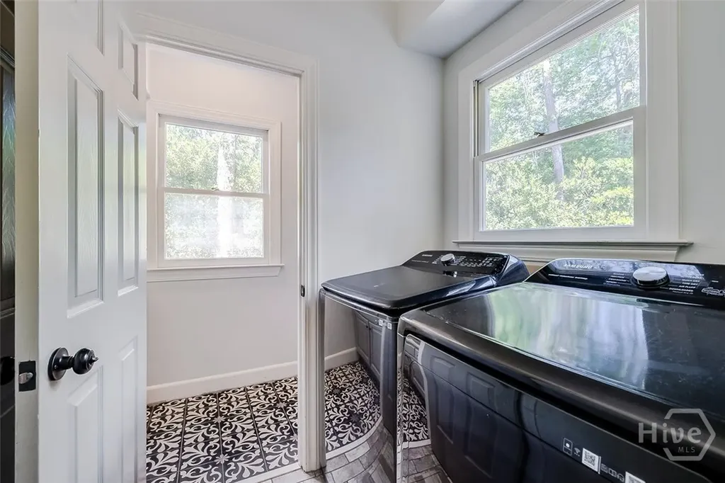 2 Thibault Lane Savannah GA 31411