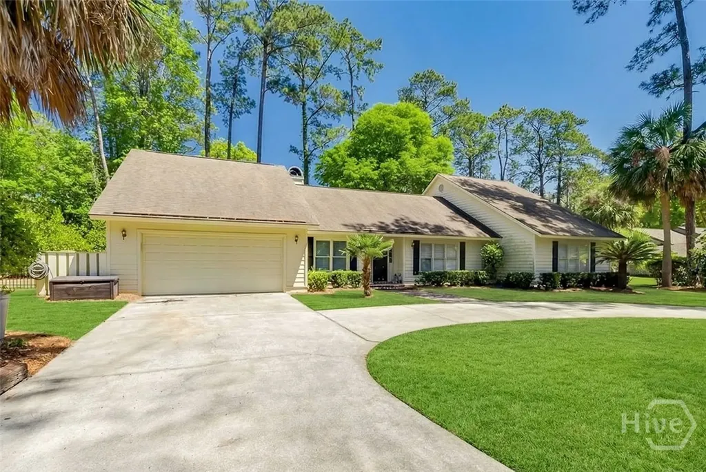 2 Thibault Lane Savannah GA 31411
