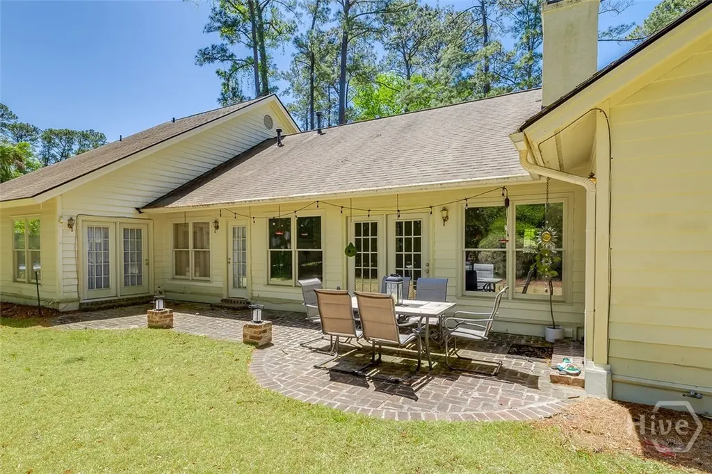 2 Thibault Lane Savannah GA 31411