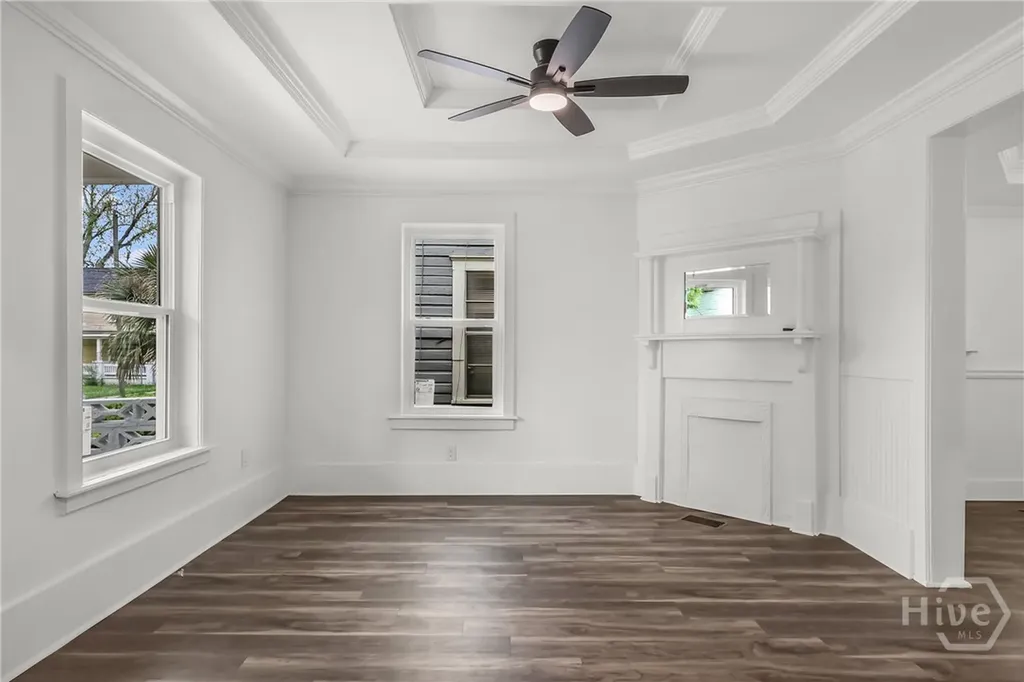 1126 E Waldburg Street Savannah GA 31401
