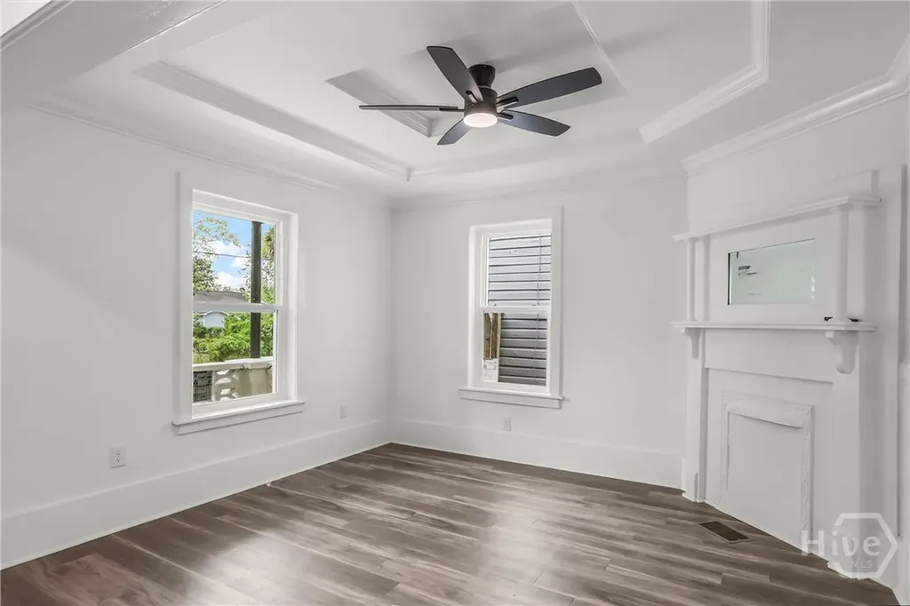 1126 E Waldburg Street Savannah GA 31401