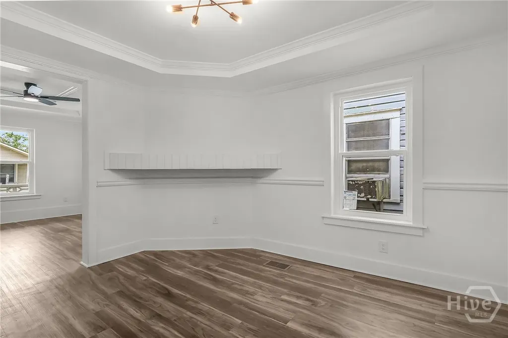 1126 E Waldburg Street Savannah GA 31401