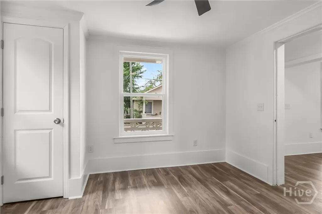 1126 E Waldburg Street Savannah GA 31401