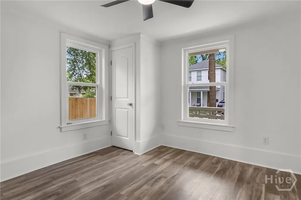 1126 E Waldburg Street Savannah GA 31401