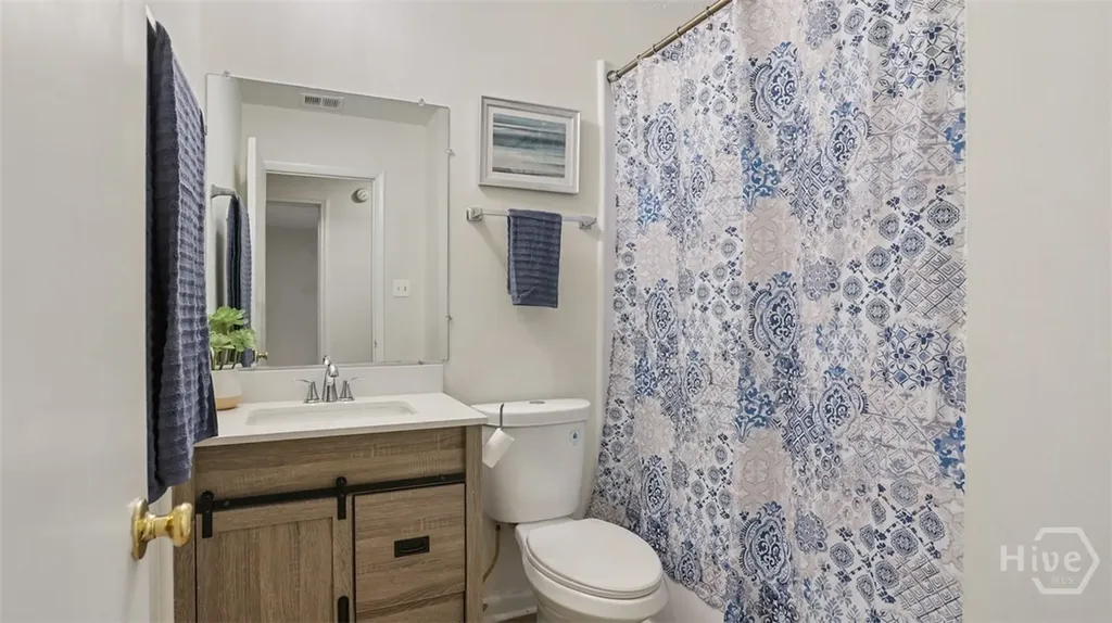 3 Long Boat Place Savannah GA 31410