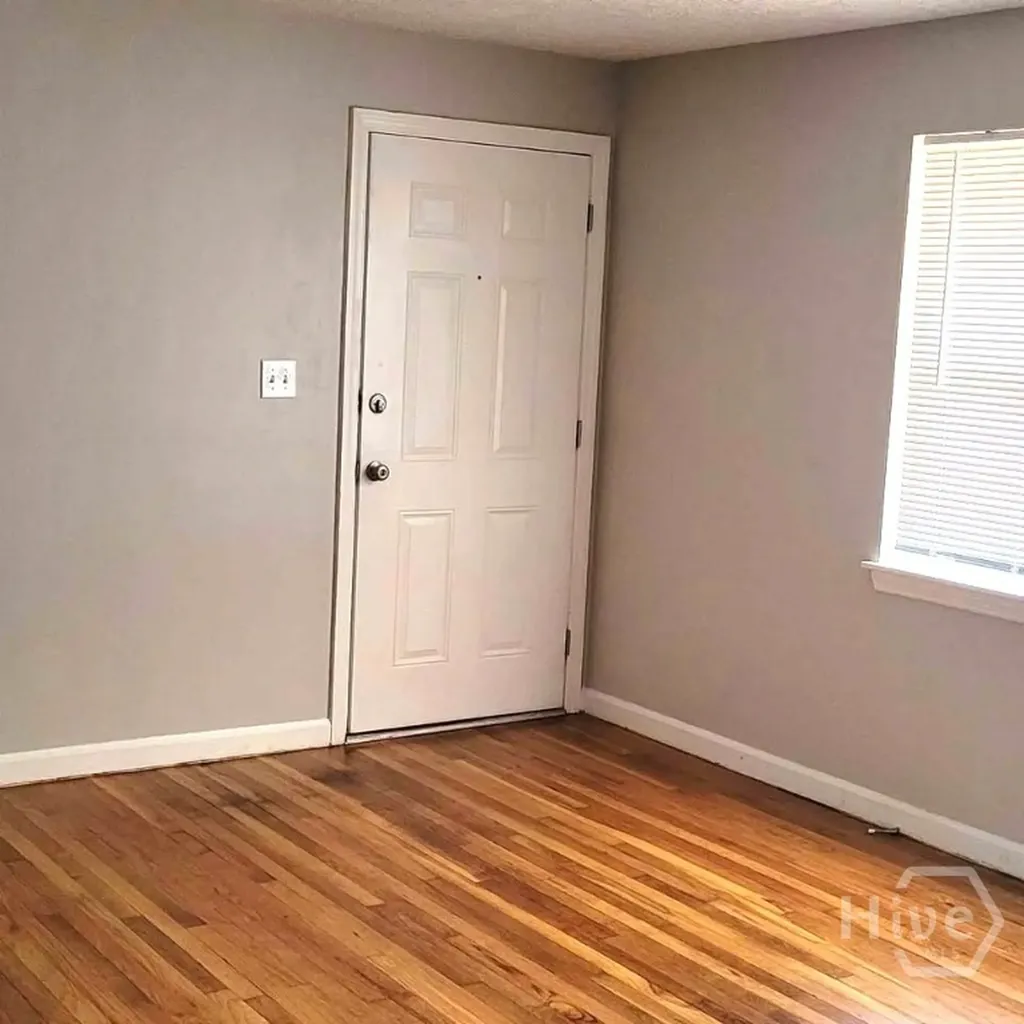 4 W 53rd Street Savannah GA 31405