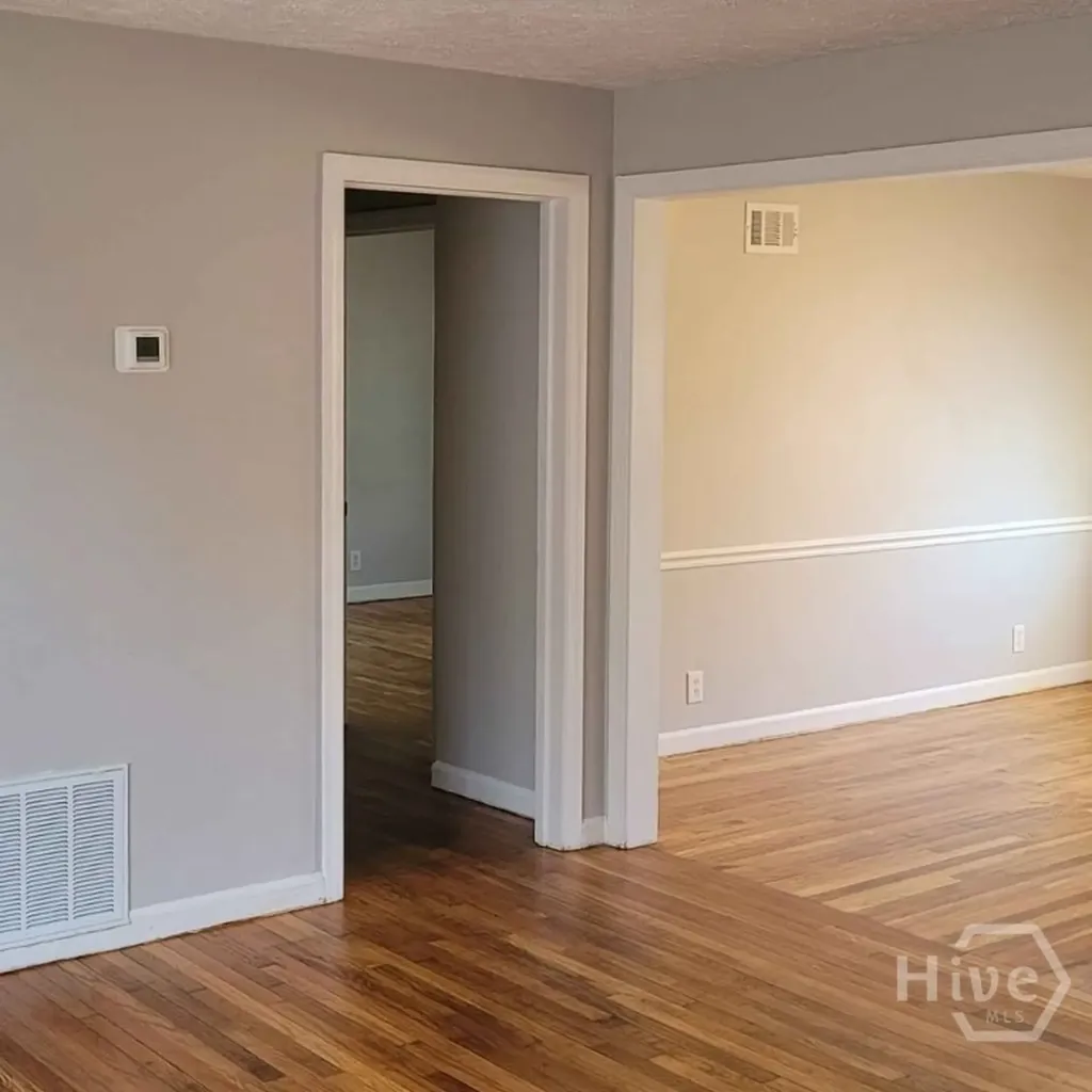 4 W 53rd Street Savannah GA 31405
