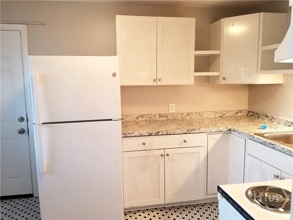 4 W 53rd Street Savannah GA 31405