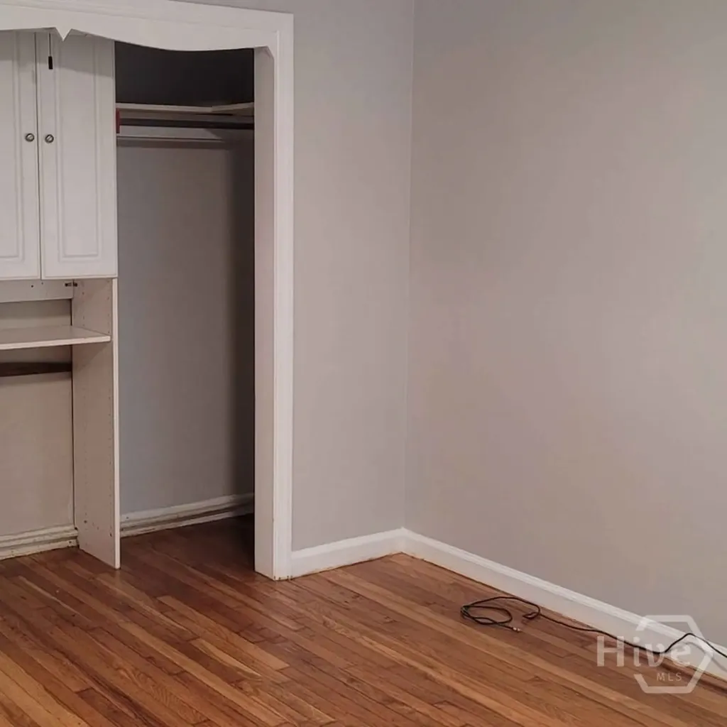 4 W 53rd Street Savannah GA 31405