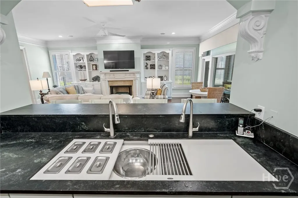 12 Paddington Circle Savannah GA 31410
