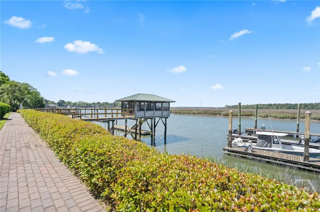 12 Paddington Circle Savannah GA 31410