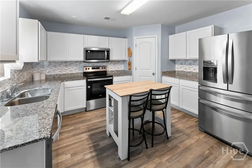 297 Sunrise Circle Midway GA 31320