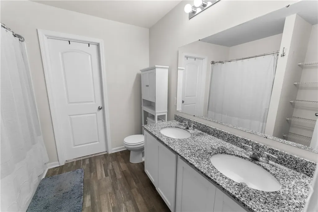 297 Sunrise Circle Midway GA 31320