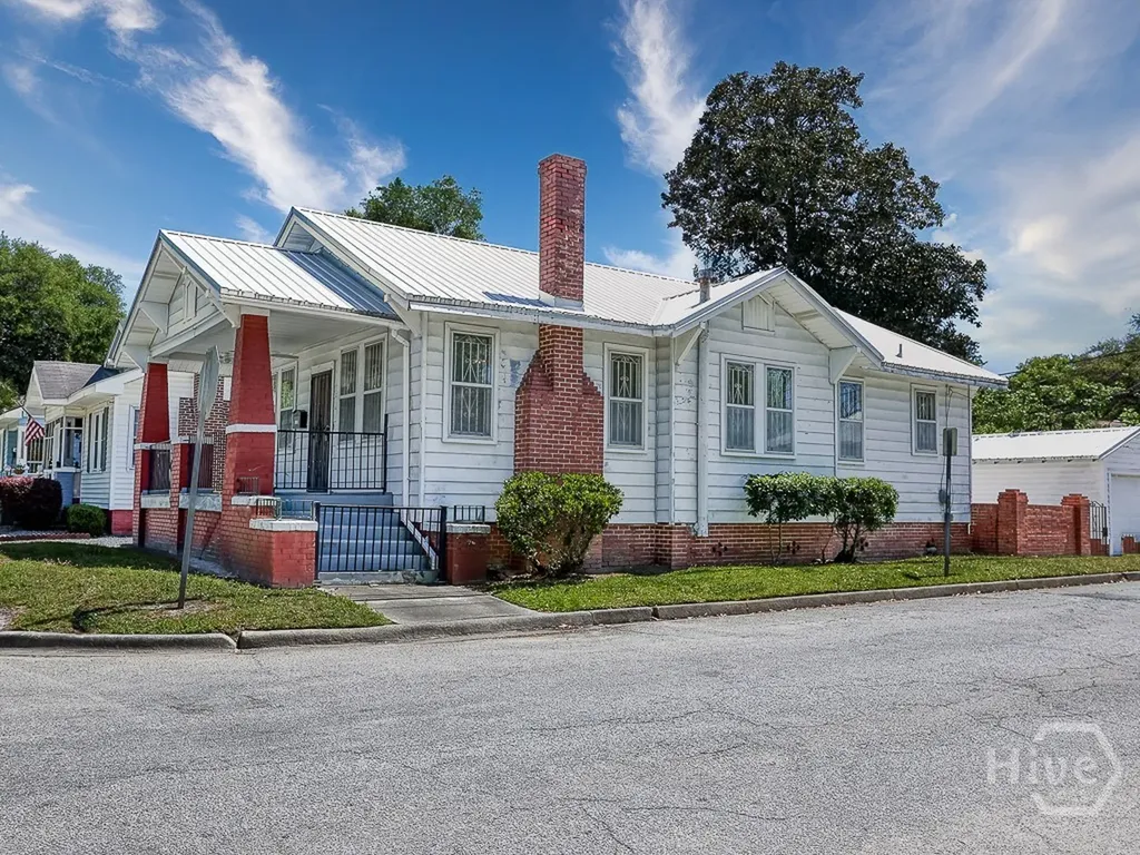 1301 E 38th Street Savannah GA 31404