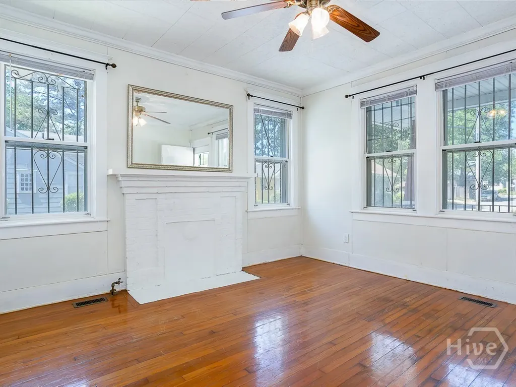 1301 E 38th Street Savannah GA 31404