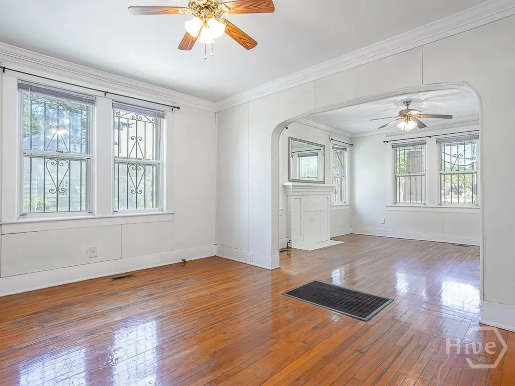 1301 E 38th Street Savannah GA 31404