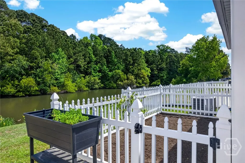 68 Westbourne Way Savannah GA 31407