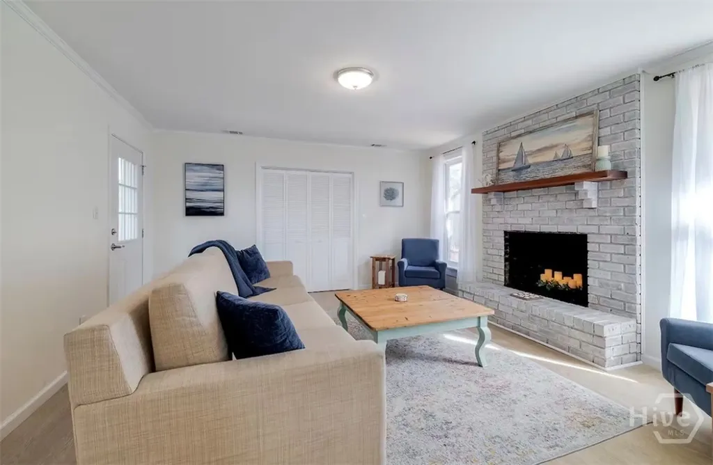 4 Ossabaw Road Savannah GA 31410