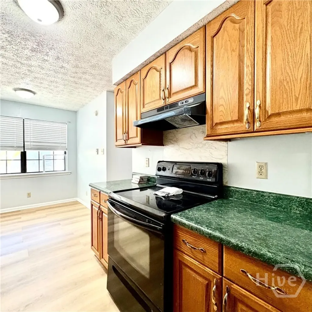208 Westminister Road Savannah GA 31419