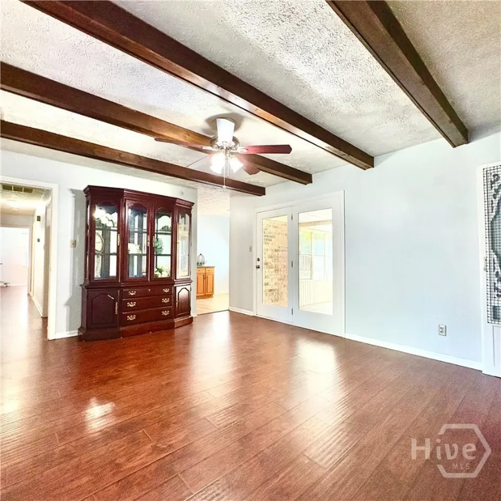 208 Westminister Road Savannah GA 31419