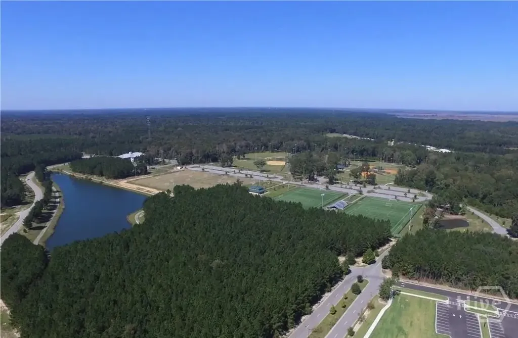 60 Mccrady Drive Richmond Hill GA 31324