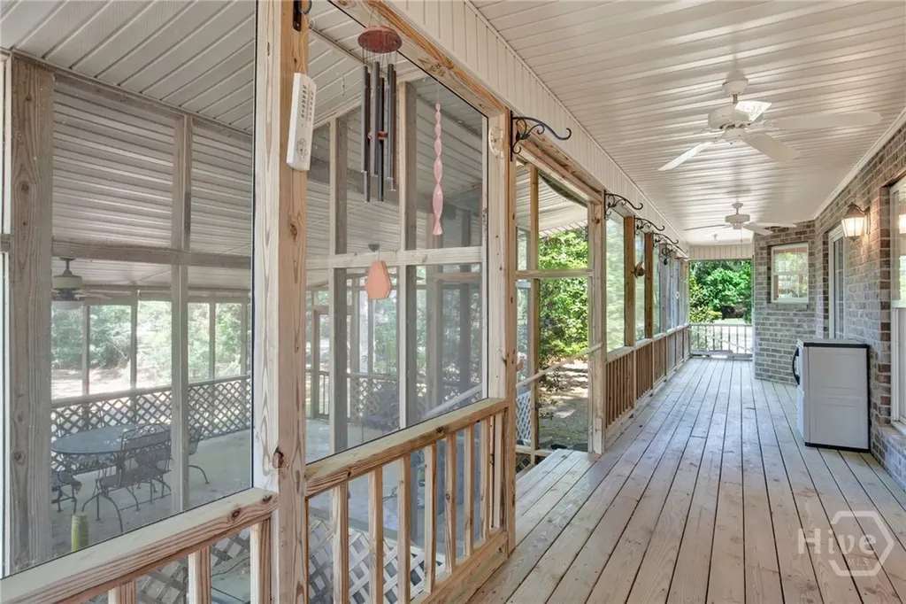203 Old Rail Road Bloomingdale GA 31302