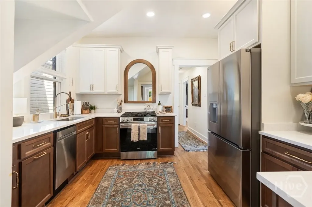 858 E 35th Street Savannah GA 31401