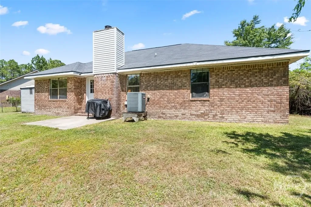 921 Willowbrook Drive Hinesville GA 31313